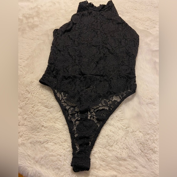 Free Press black lace sleeveless bodysuit size Small - Picture 2 of 8